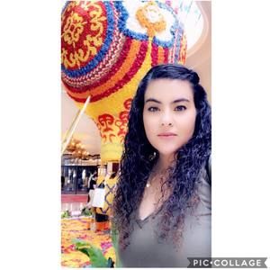 Meet your Posher, Rosaura